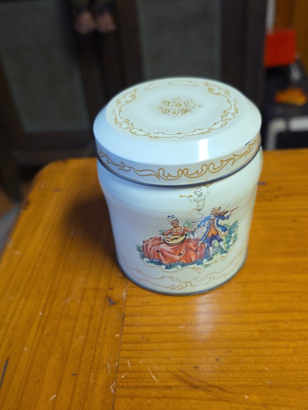 Vintage Classic Decorative Tin Jar - White with Gold and Multicolor Motif